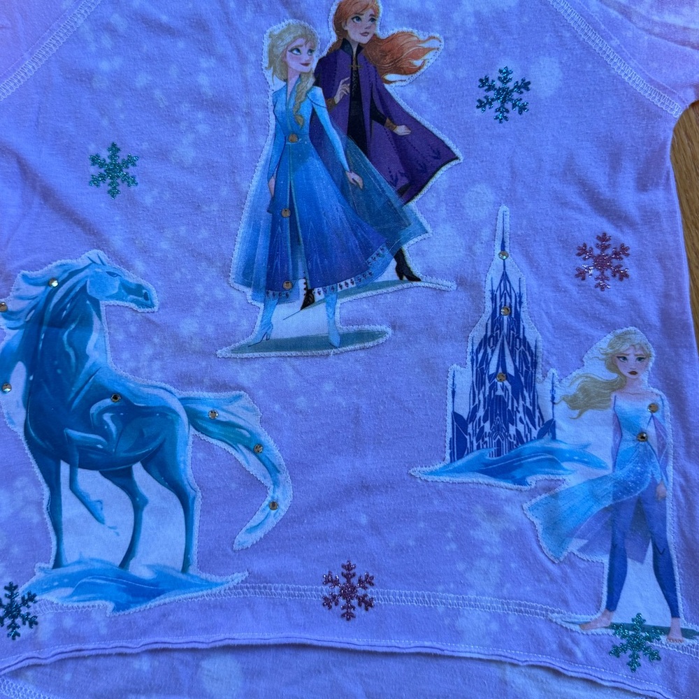 Frozen 2 Girls Purple Long Sleeve Shirt with patches by Kavio / Denny’s Sz 5-6 - Picture 11 of 14